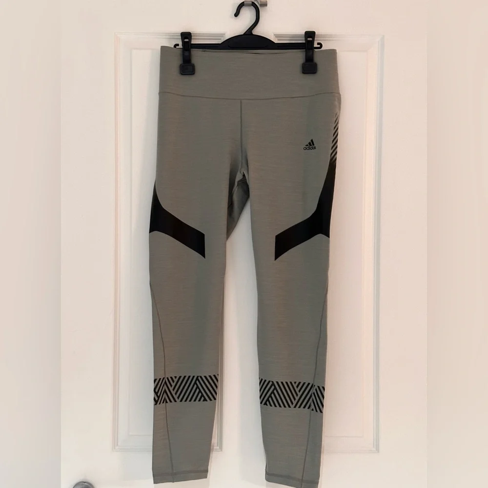 Adidas Women's "Climalite Legging" Grey, Size L - Picture 1 of 8